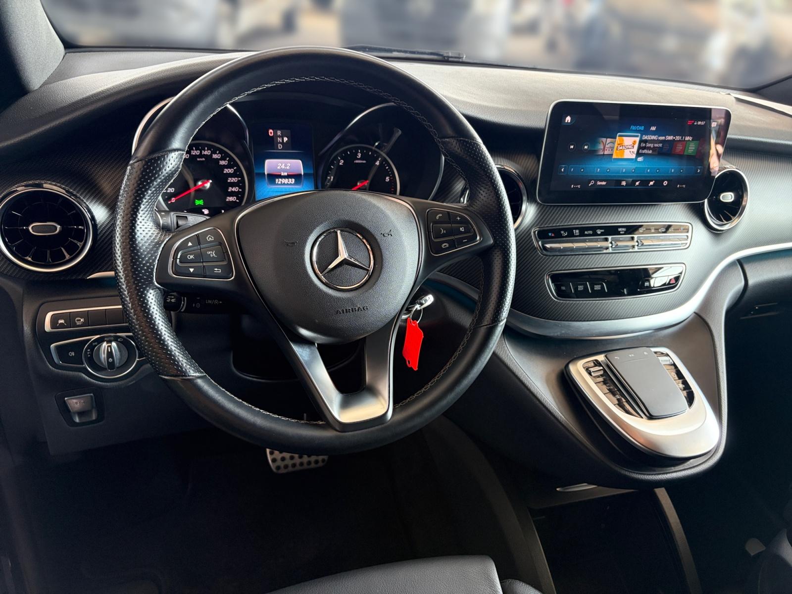 Mercedes-Benz V 300 AVANTGARDE EDITION XL+NAVI+DISTR+360°+AMG — Bild 10