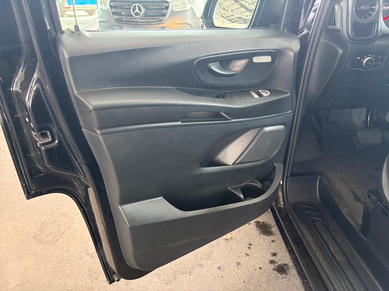Mercedes-Benz Vito 116 TOURER PRO XL+NAVI+AHK+KAMERA+KLIMA+9SI — Bild 7