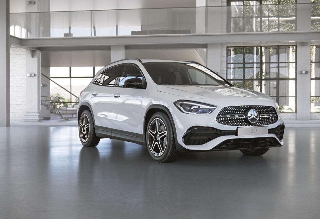 Mercedes-Benz GLA 250 4M AMG+AMBIENTEBEL.+DISTRONIC+AHK+360KAM — Bild 3