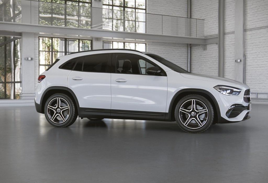 Mercedes-Benz GLA 250 4M AMG+AMBIENTEBEL.+DISTRONIC+AHK+360KAM — Bild 5