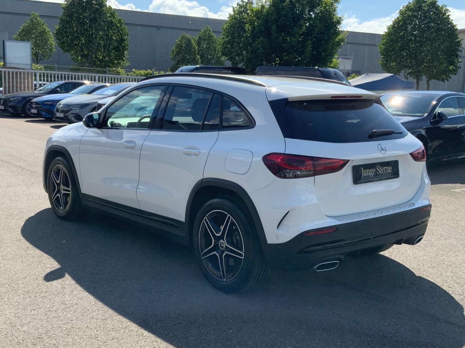 Mercedes-Benz GLA 250 4M AMG+AMBIENTEBEL.+DISTRONIC+AHK+360KAM — Bild 18