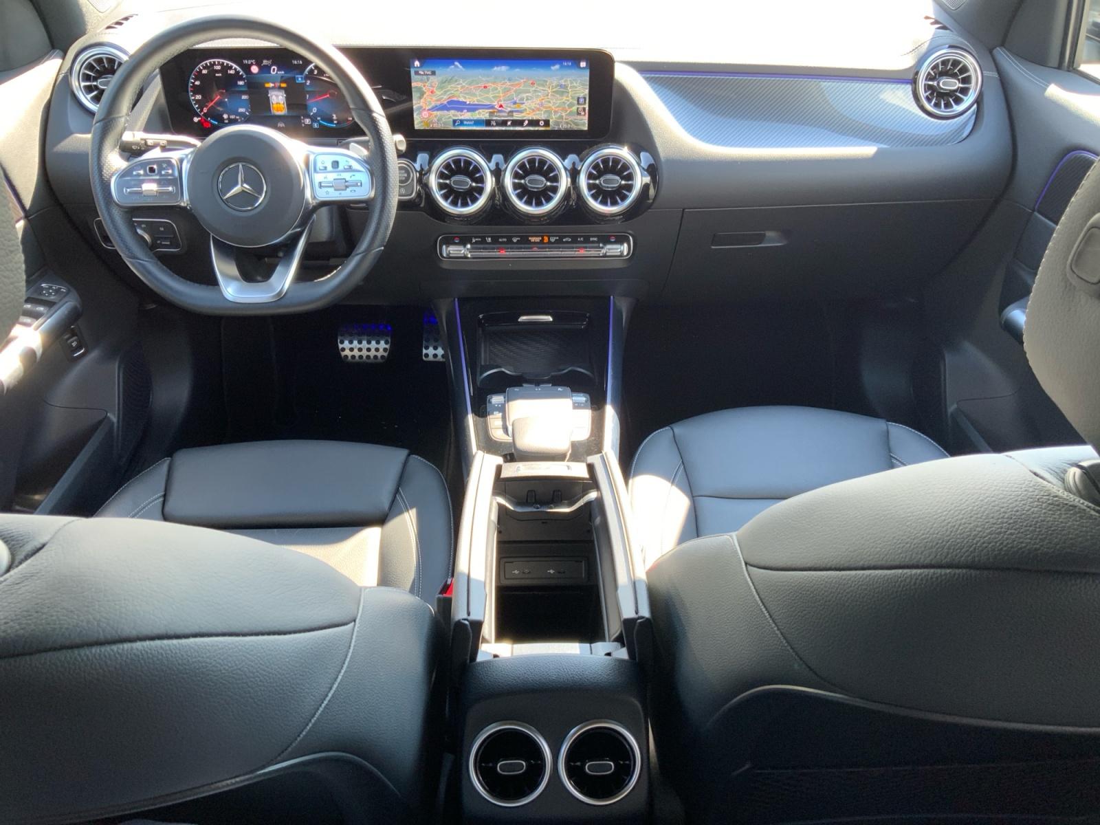 Mercedes-Benz GLA 250 4M AMG+AMBIENTEBEL.+DISTRONIC+AHK+360KAM — Bild 25