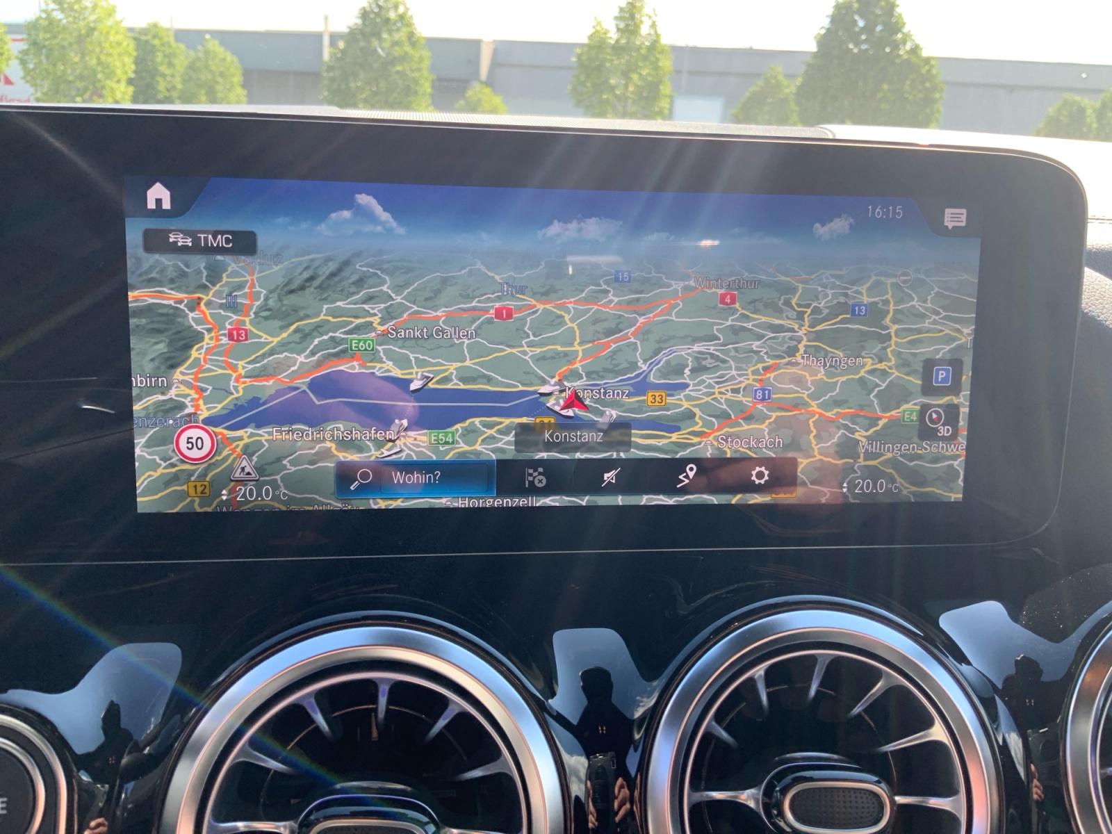 Mercedes-Benz GLA 250 4M AMG+AMBIENTEBEL.+DISTRONIC+AHK+360KAM — Bild 27